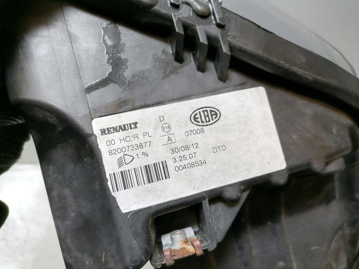 Dacia Sandero 1 original Scheinwerfer vorn rechts Halogen Bj.2012
